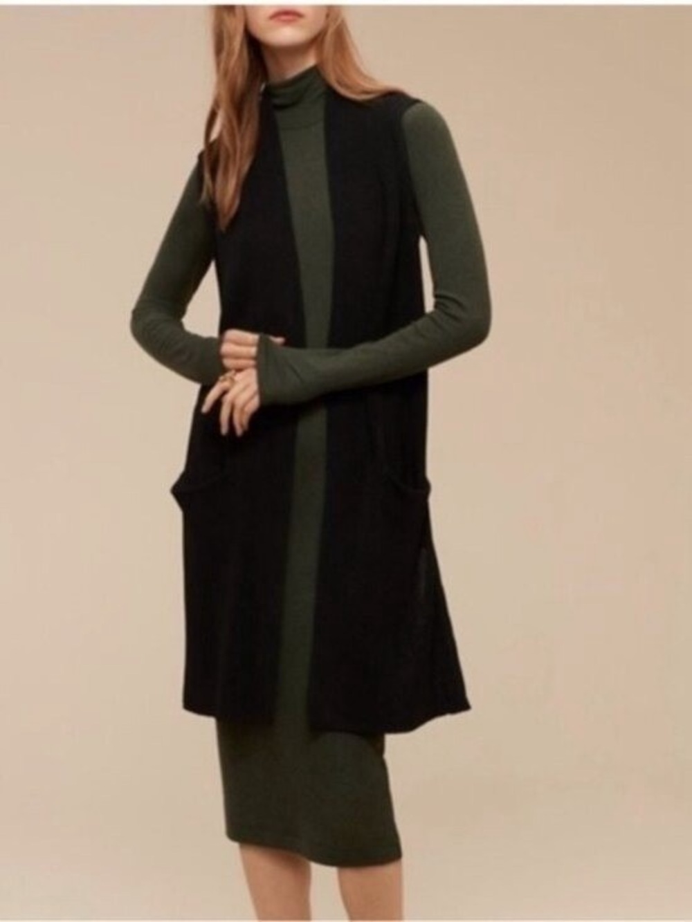 Aritzia Wilfred Dunkirk Sweater Vest M Black Rayon Knit Sleeveless Duster Open